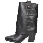 Saappaat Carmela  161877  37