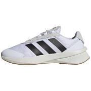 Kengät adidas  Heawyn  44