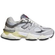 Kengät New Balance  9060  40