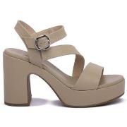 Sandaalit NeroGiardini  410400453  38