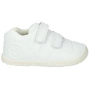 Kengät Biomecanics  241160  24