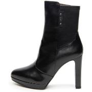 Kengät NeroGiardini  Nappa Pandora T.Nappa Gio 16 Battis.Tpu  36