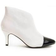 Saappaat Montevita  93922  36