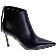 Kengät Queen Helena  146045  38