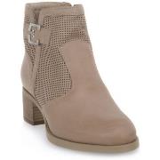 Nilkkurit NeroGiardini  NERO GIARDINI 439 RIO CHAMPAGNE  37