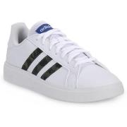 Tennarit adidas  GRAND COURT BASE 2  46