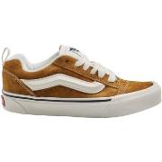 Kengät Vans  VN000CS0BRO1-BROWN  36