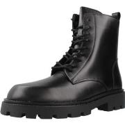 Saappaat Alpe  AGNES  37