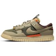 Kengät Nike  Dunk Low Remastered Medium Olive  43