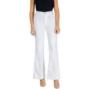 Chino-housut / Porkkanahousut Liu Jo  B.UP FLARE BUTTON H.W. UA6162 T4...