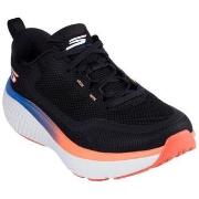 Kengät Skechers  Go Run Supersonic Max  43