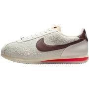 Kengät Nike  Cortez Light Orewood Brown  39
