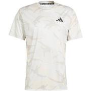 Lyhythihainen t-paita adidas  Train Essentials Seasonal Camo  EU M