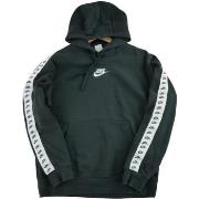 Svetari Nike  271444  EU M