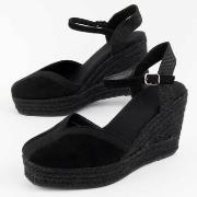 Kangassandaalit Montevita  102789  39