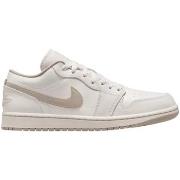 Kengät Nike  DC0774-112  36