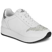 Kengät Love Moschino  DAILY RUNNING-JA15324G1O  36