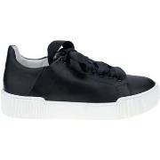 Tennarit Högl  Blade  41 1/2