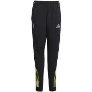 Jogging housut / Ulkoiluvaattee adidas  Juve Tr Pnt Y  11 / 12 vuotta