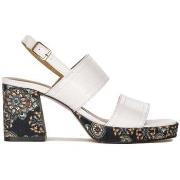 Sandaalit Maciejka  0605111005  38