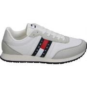 Kengät Tommy Hilfiger  EM0EM01709YBL  40