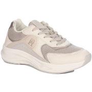 Kengät Tommy Hilfiger  T3A933761  36