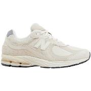 Tennarit New Balance  2002R Off White  38