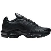 Tennarit Nike  Air Max Plus Triple Black Leather  40