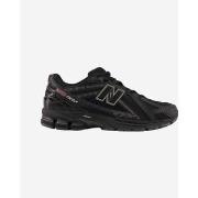 Kengät New Balance  1906 Black/Silver Metallic  40 1/2