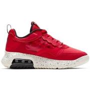 Kengät Nike  Air Jordan Air Max 200  36