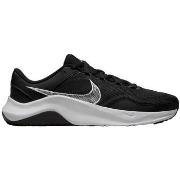 Tennarit Nike  Legend Essential 3  41