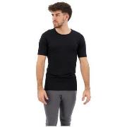 Lyhythihainen t-paita adidas  T-shirt  Xperior Merino 150  EU S