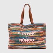 Toalettilaukku / Meikkipussi Nunoo  Bolsos Mujer Modèle Lina Crochet M...