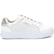 Tennarit Carmela  16205801  36