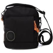 Laukut Xti  18440401  Yksi Koko