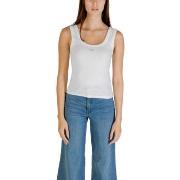 Hihattomat paidat / Hihattomat t-paidat Guess  SL TRIANGLE BLING RIB T...