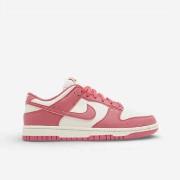 Kengät Nike  Dunk Low Aster Pink Next Nature (Women's)  40 1/2