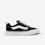 Kengät Vans  Knu Skool Black White  37