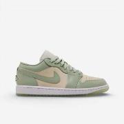 Kengät Nike  Jordan Brand Air Jordan 1 Low Wmns "Seafoam Sail"  36 1/2