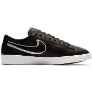 Kengät Nike  Blazer Low LX  37 1/2