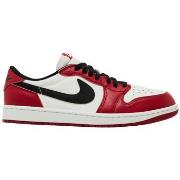 Kengät Nike  Jordan 1 Retro Low OG Chicago (2025)  38