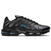 Kengät Nike  Air Max Plus  46