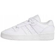Kengät adidas  gx2272  41 1/3
