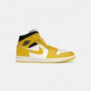 Kengät Nike  Jordan 1 Mid Vivid Sulfur (Women's)  40