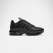 Kengät Nike  Air Max Plus Black (PS)  35