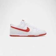 Kengät Nike  Dunk Low Retro White Picante Red  42