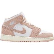 Kengät Nike  Jordan 1  40