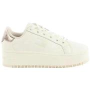 Kengät Tommy Hilfiger  Baskets basses Tommy Hilfiger en cuir blanc  36