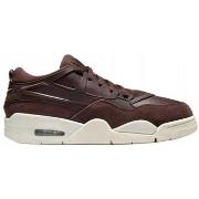 Kengät Nike  Air Jordan 4 RM  38