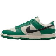 Kengät Nike  Dunk Low SE Lottery Green Pale Ivory  44